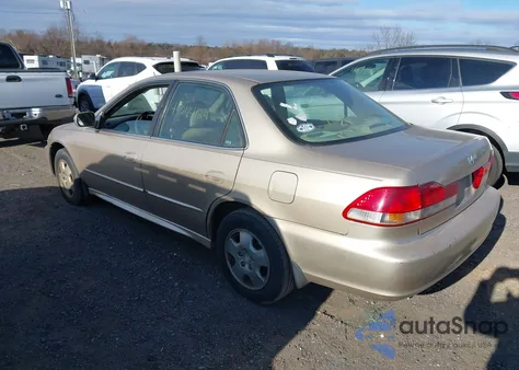 2002 Honda Accord 3.0 Ex z USA, uszkodzony, nr VIN 1HGCG16562A029714